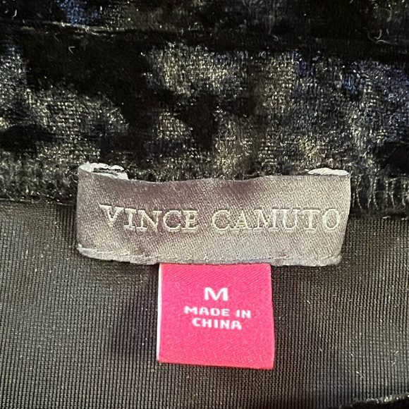 VINCE CAMUTO Elegant Black Velvet Skirt - Picture 2 of 3